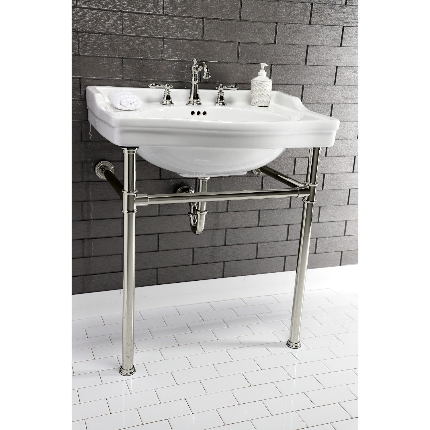 Robinet de salle de bain classique américain à large diffusion