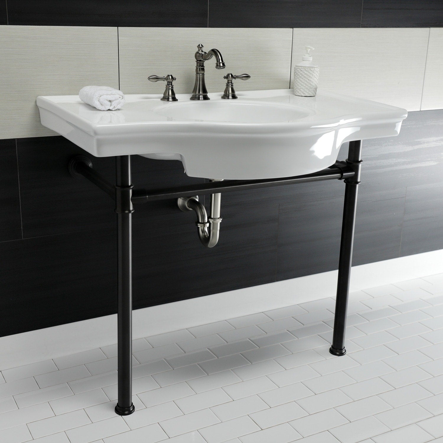 Robinet de salle de bain classique américain à large diffusion