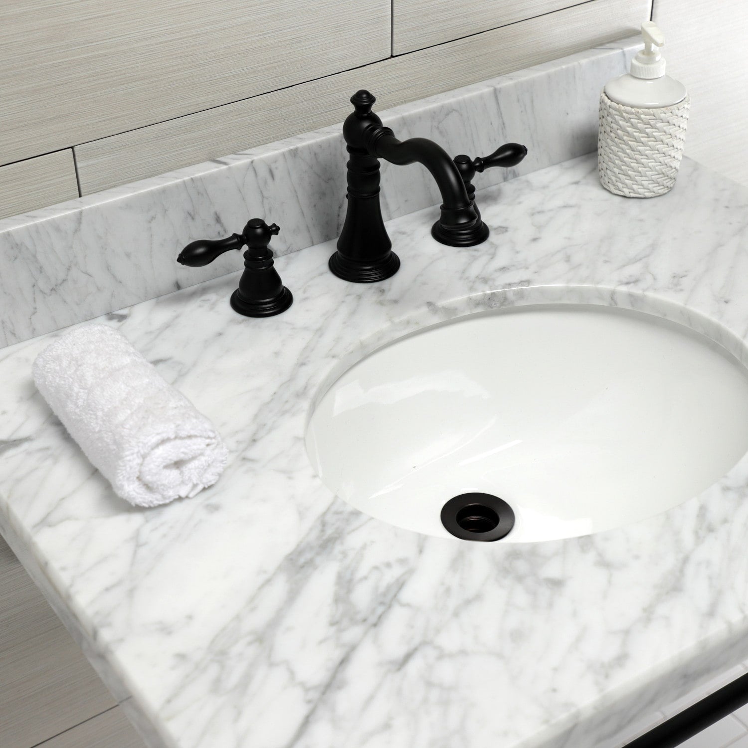 Robinet de salle de bain classique américain à large diffusion