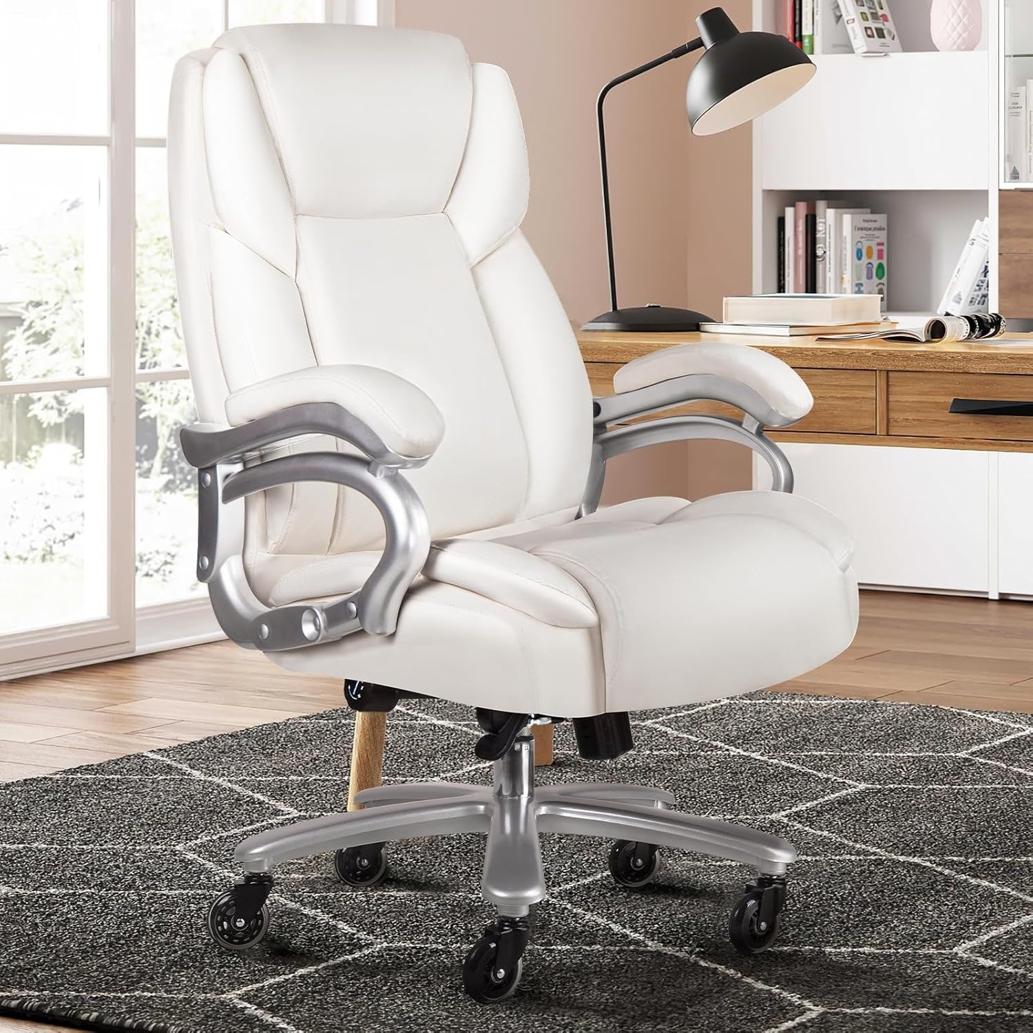 Chaise de bureau exécutive Bossin Big and Tall, chaise ergonomique à support lombaire réglable de 500 lb avec dossier haut en cuir PU pour ordinateur