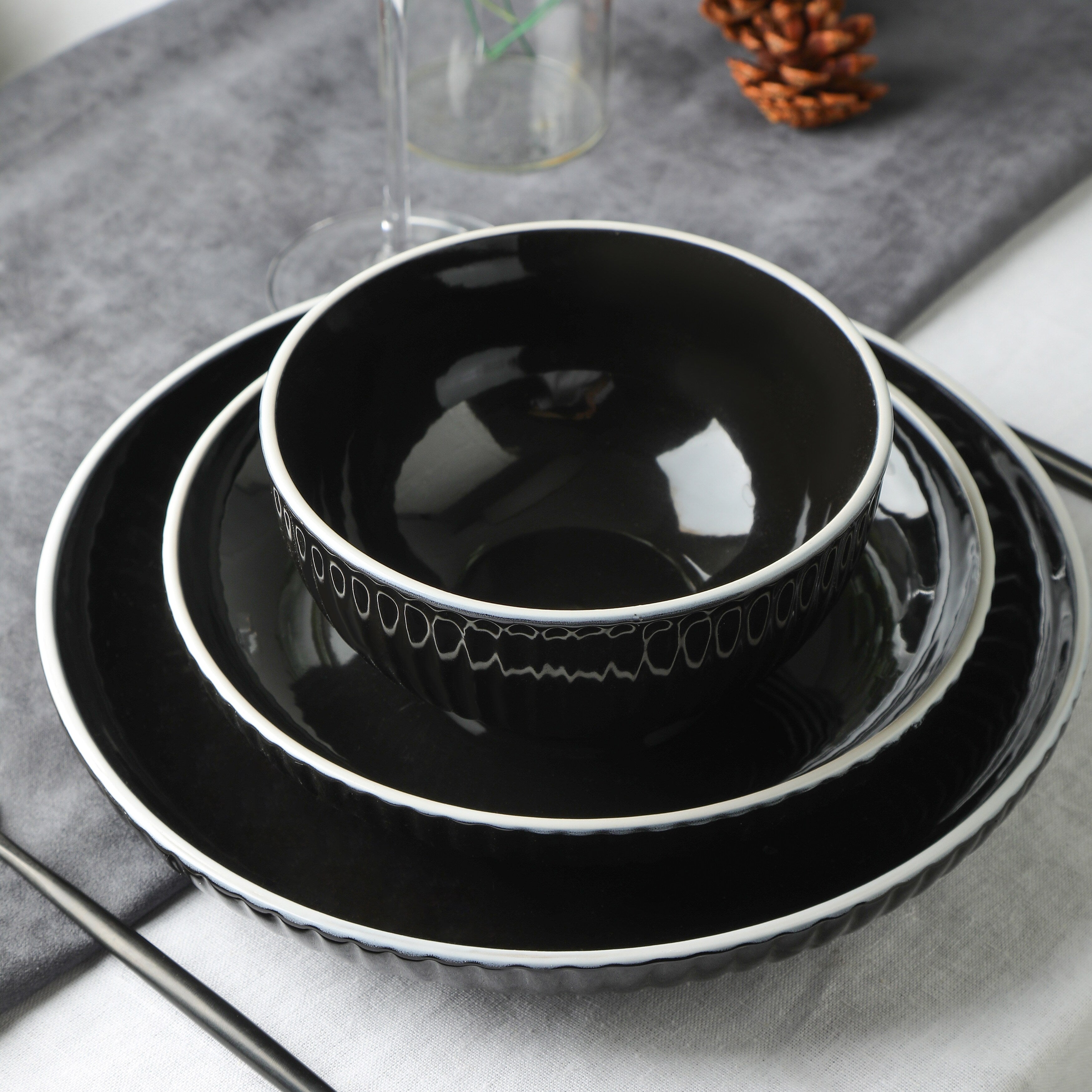 Service de table en grès Christian Siriano Lustra