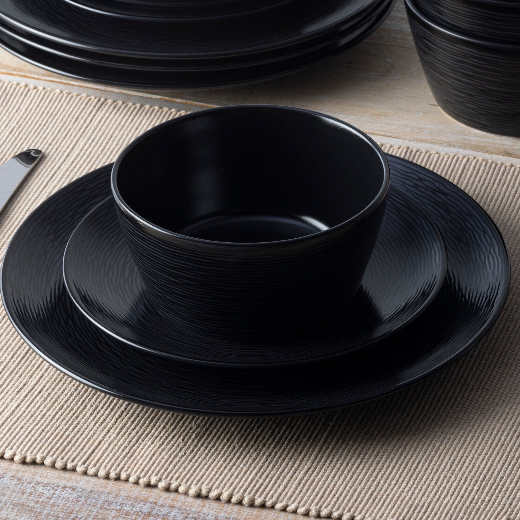 Service de table Noritake Colorscapes Swirl 12 pièces, coupe, service pour 4 personnes
