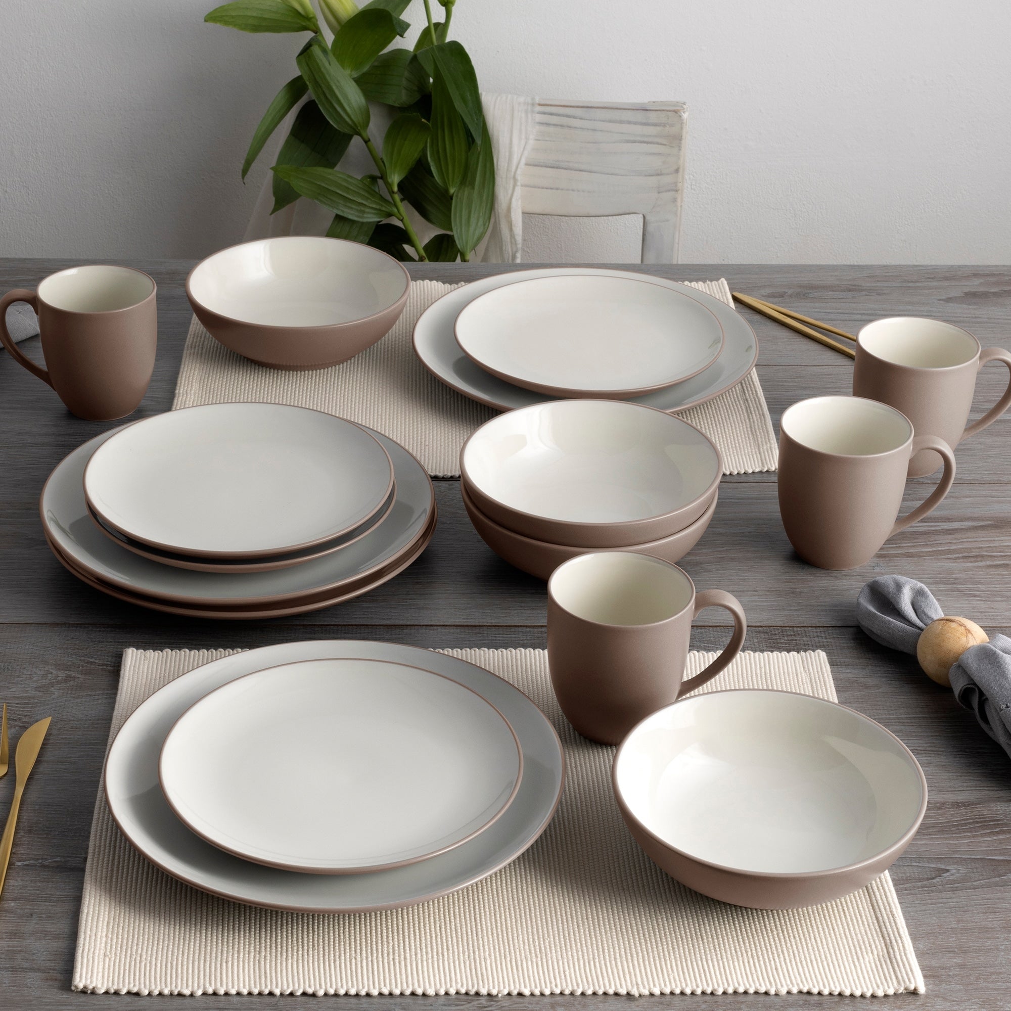 Service de table Noritake Colorwave 16 pièces, service pour 4 personnes