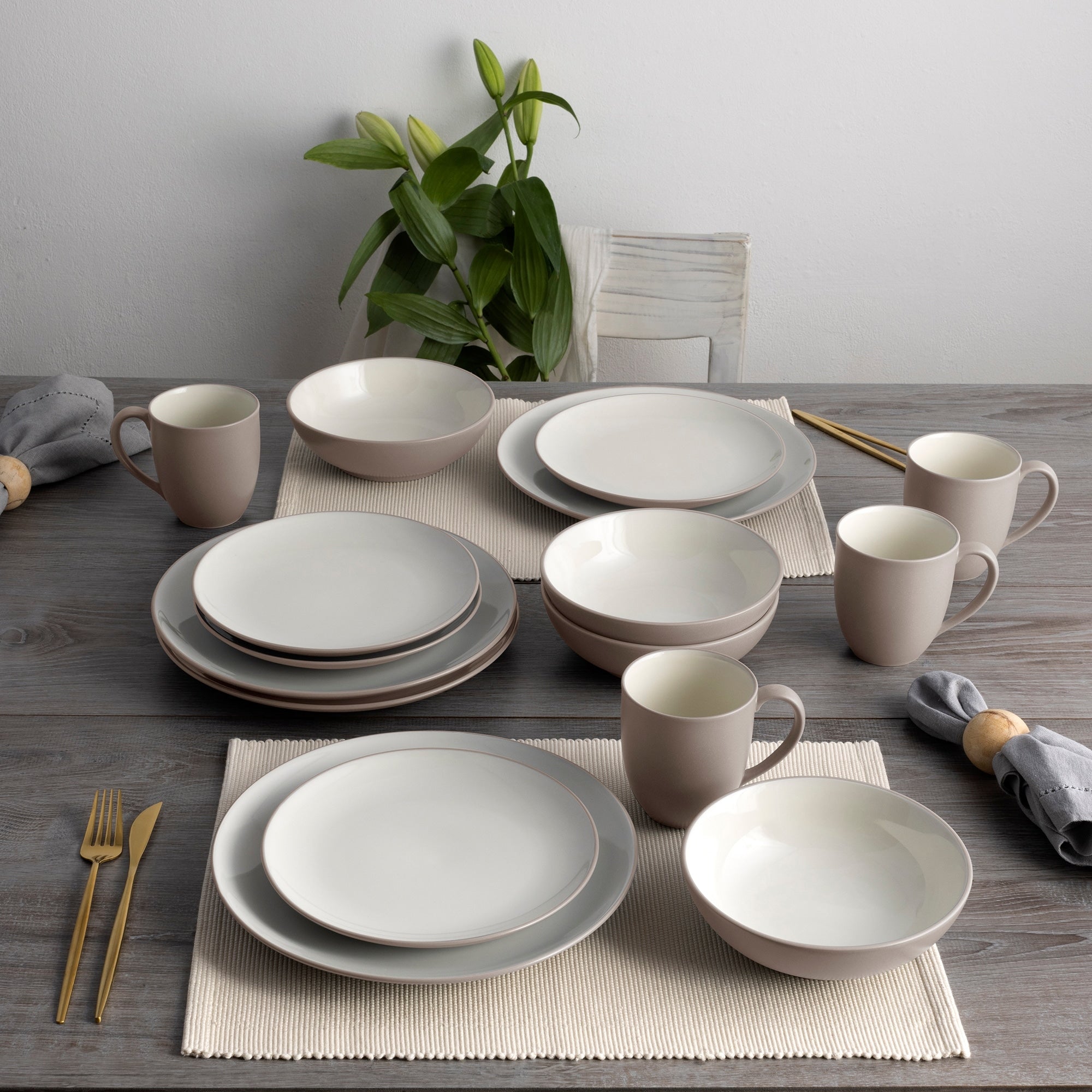 Service de table Noritake Colorwave 16 pièces, service pour 4 personnes