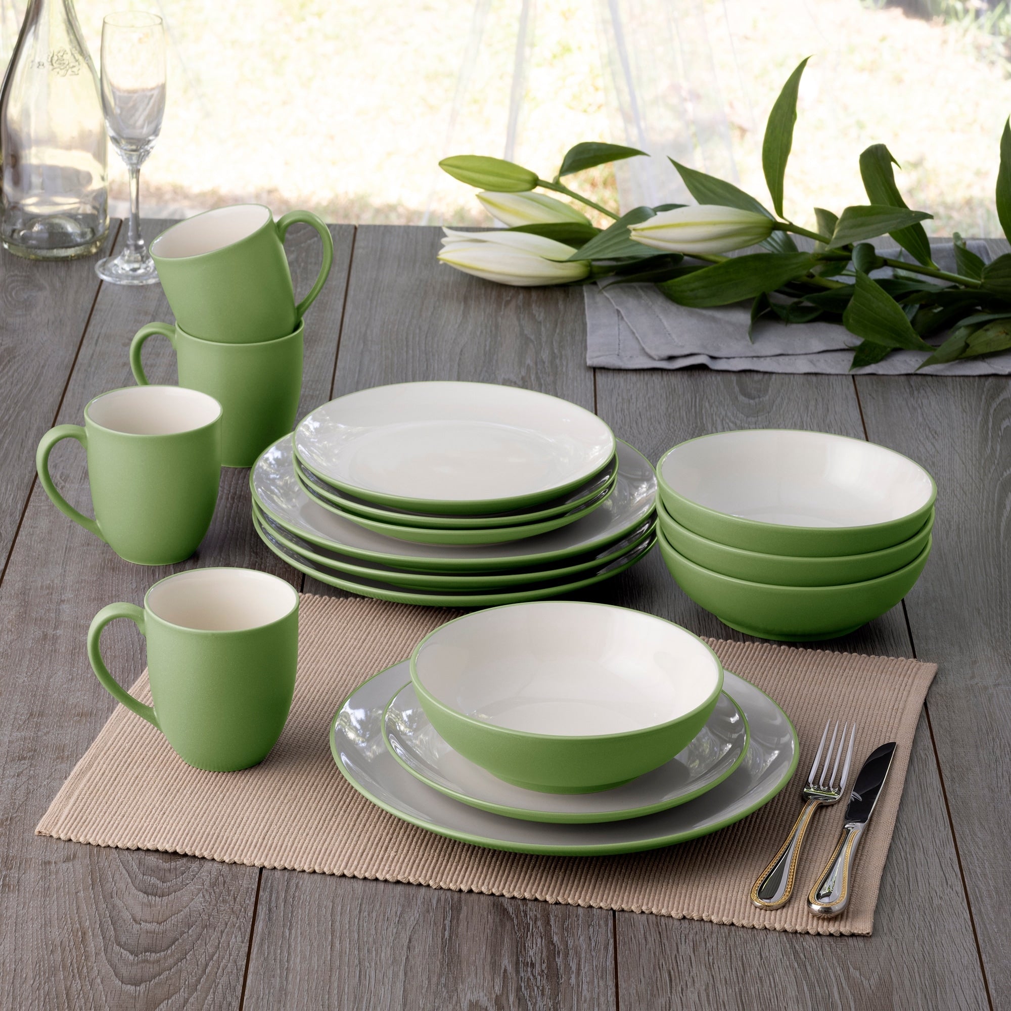 Service de table Noritake Colorwave 16 pièces, service pour 4 personnes