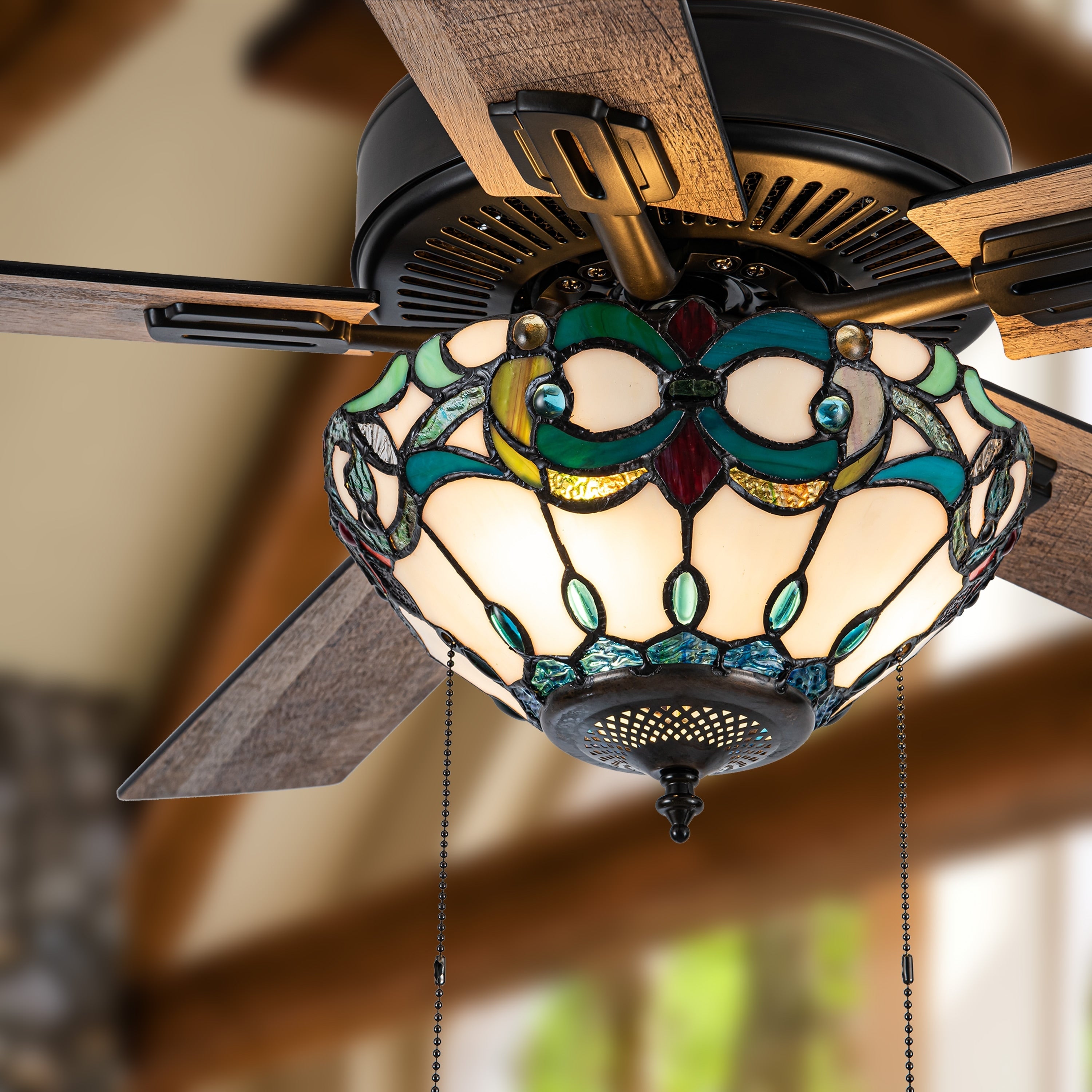 Ventilateur de plafond télécommandé à 3 lumières, 52 pouces, bronze huilé et vitrail, Della River of Goods