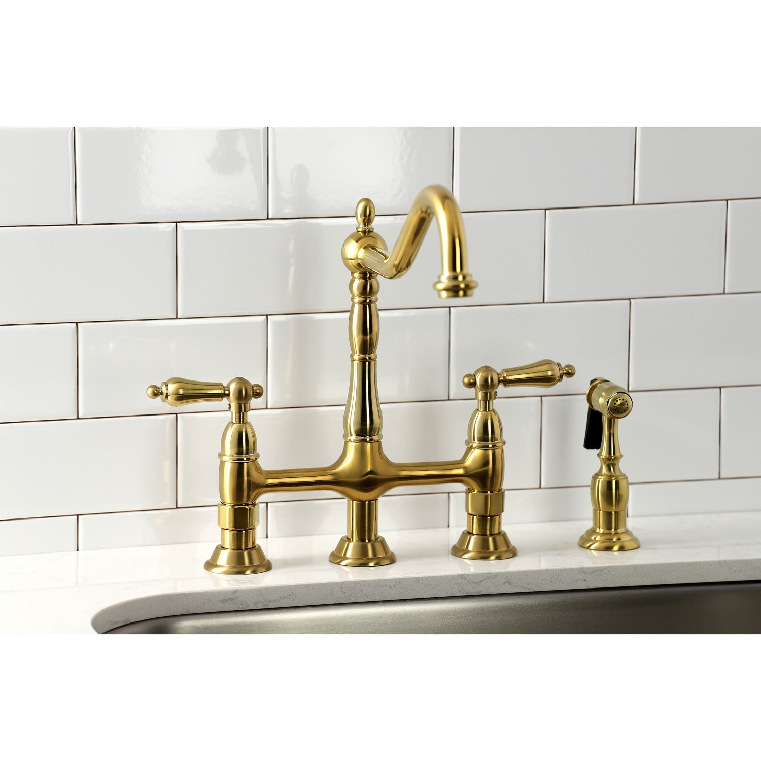 Robinet de cuisine Heritage Bridge avec douchette en laiton