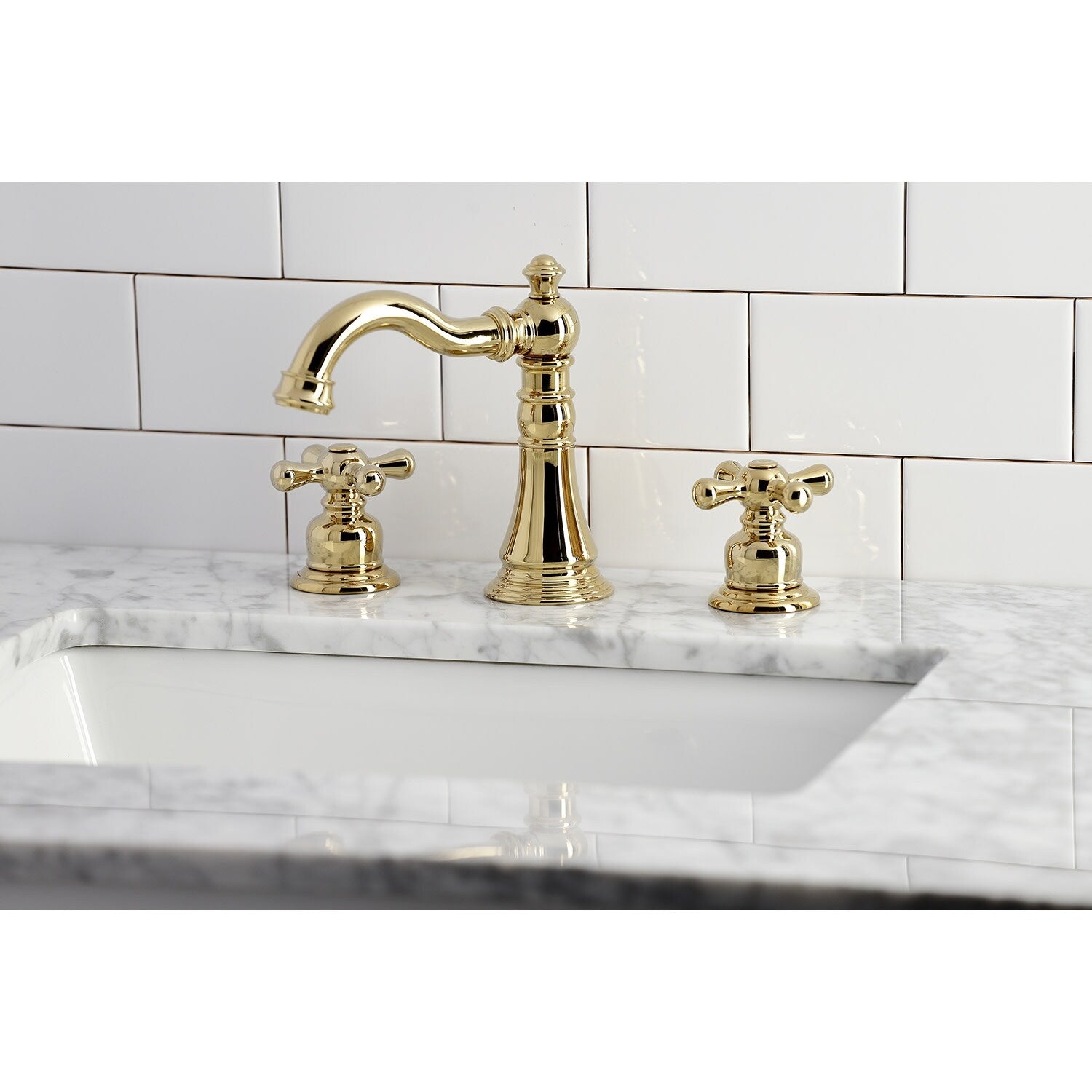 Robinet de salle de bain American Classic 8 po à large entraxe