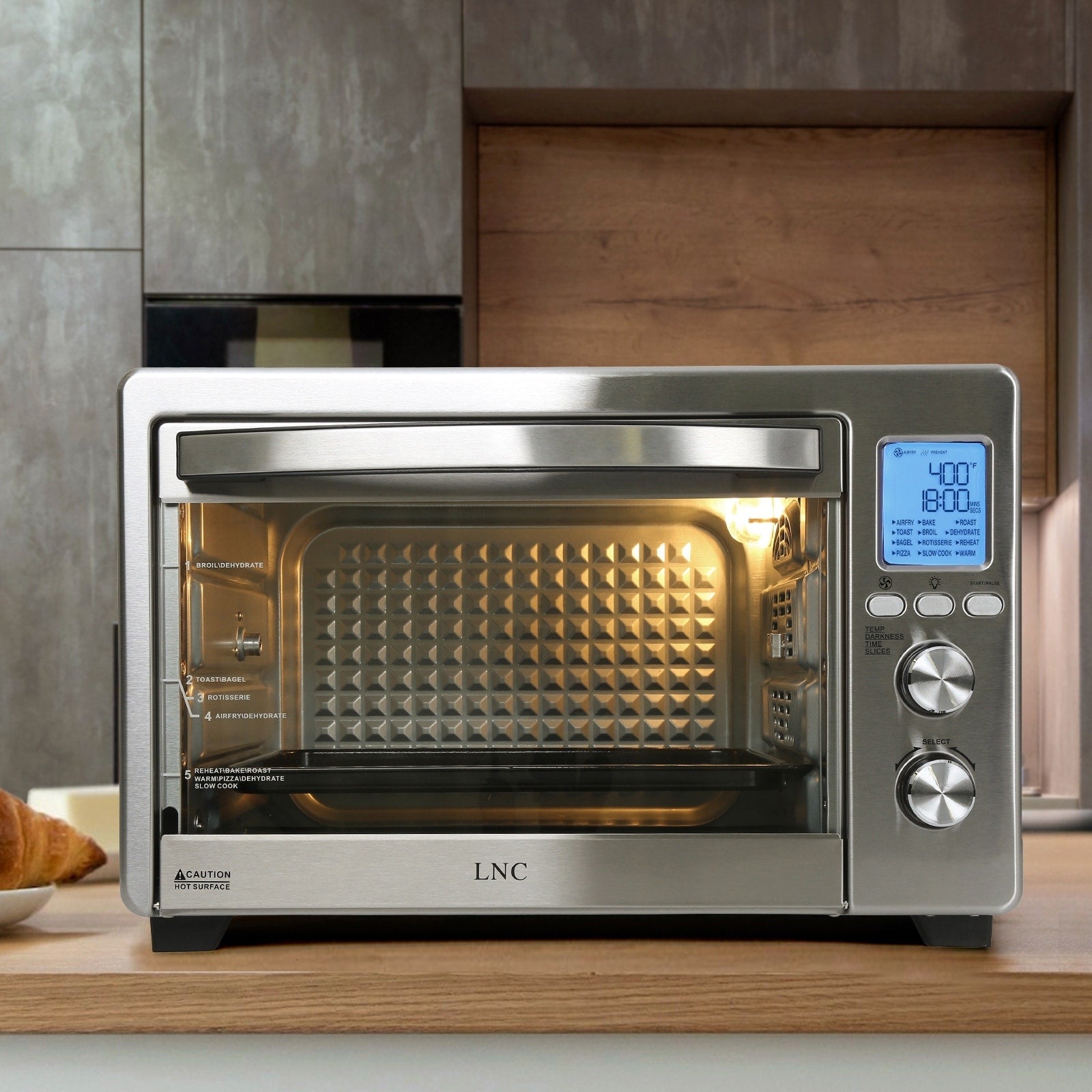 Four grille-pain de comptoir LNC 12 en 1 de grande capacité (34 pintes), convection, rôtissoire et friteuse à air - 19,5 L x 15 l x 12,5 H