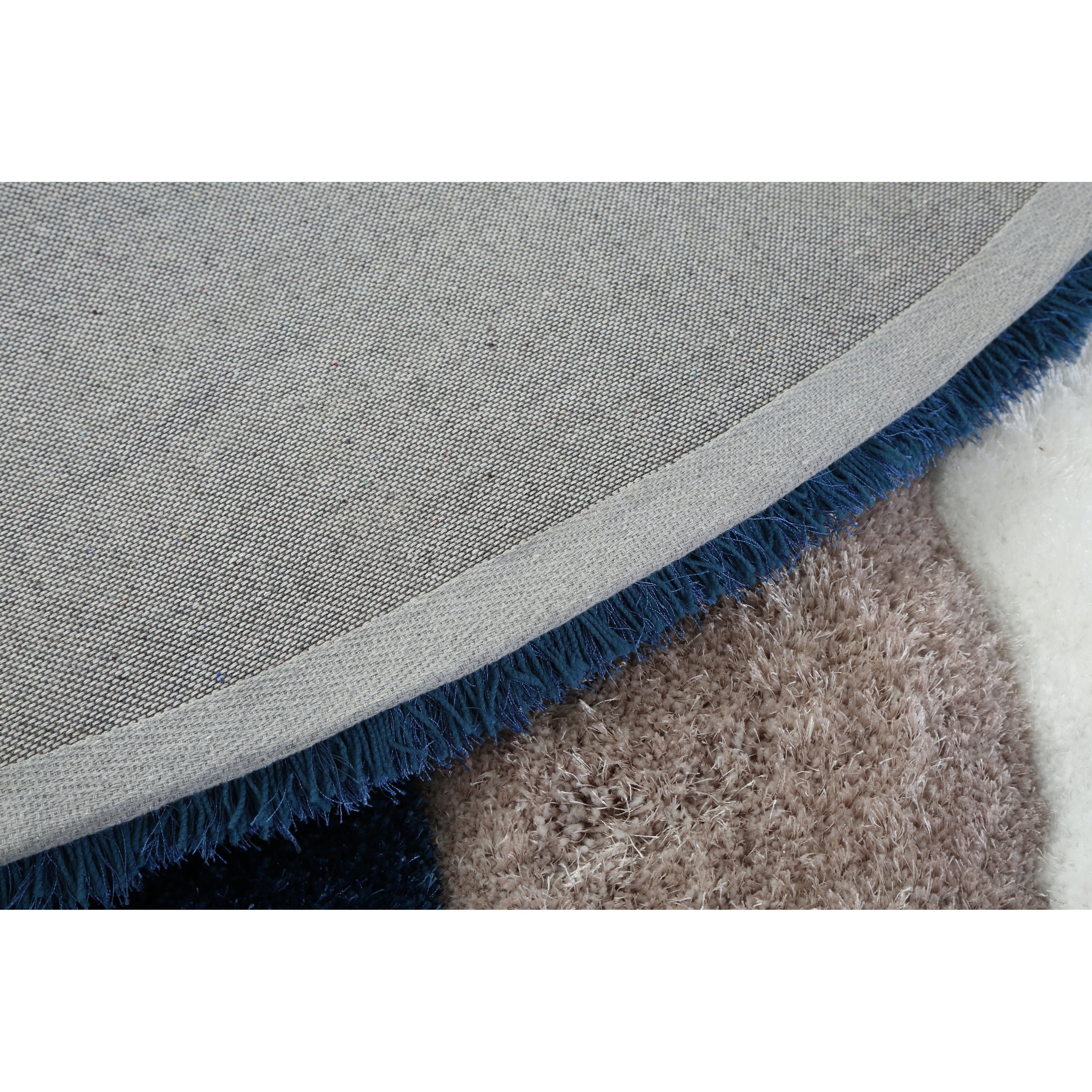 Tapis à poils longs Mateos au design abstrait