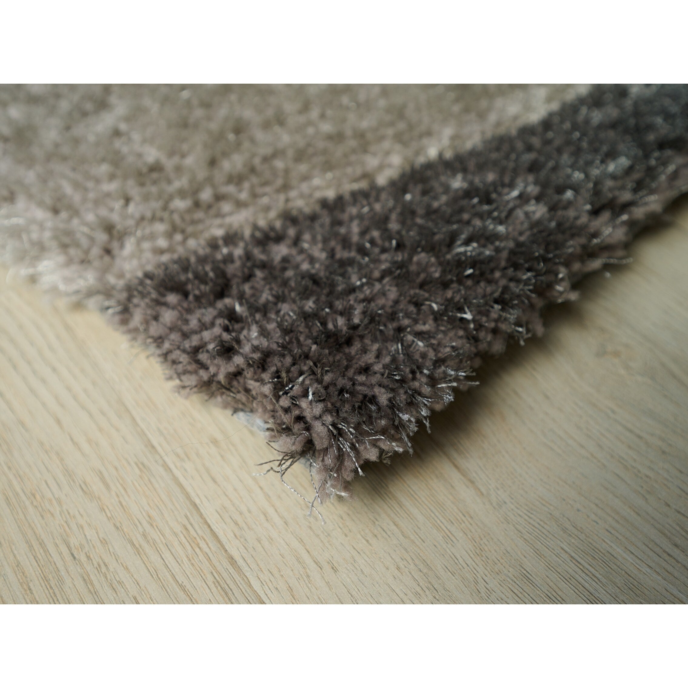 Tapis à poils longs Mateos au design abstrait