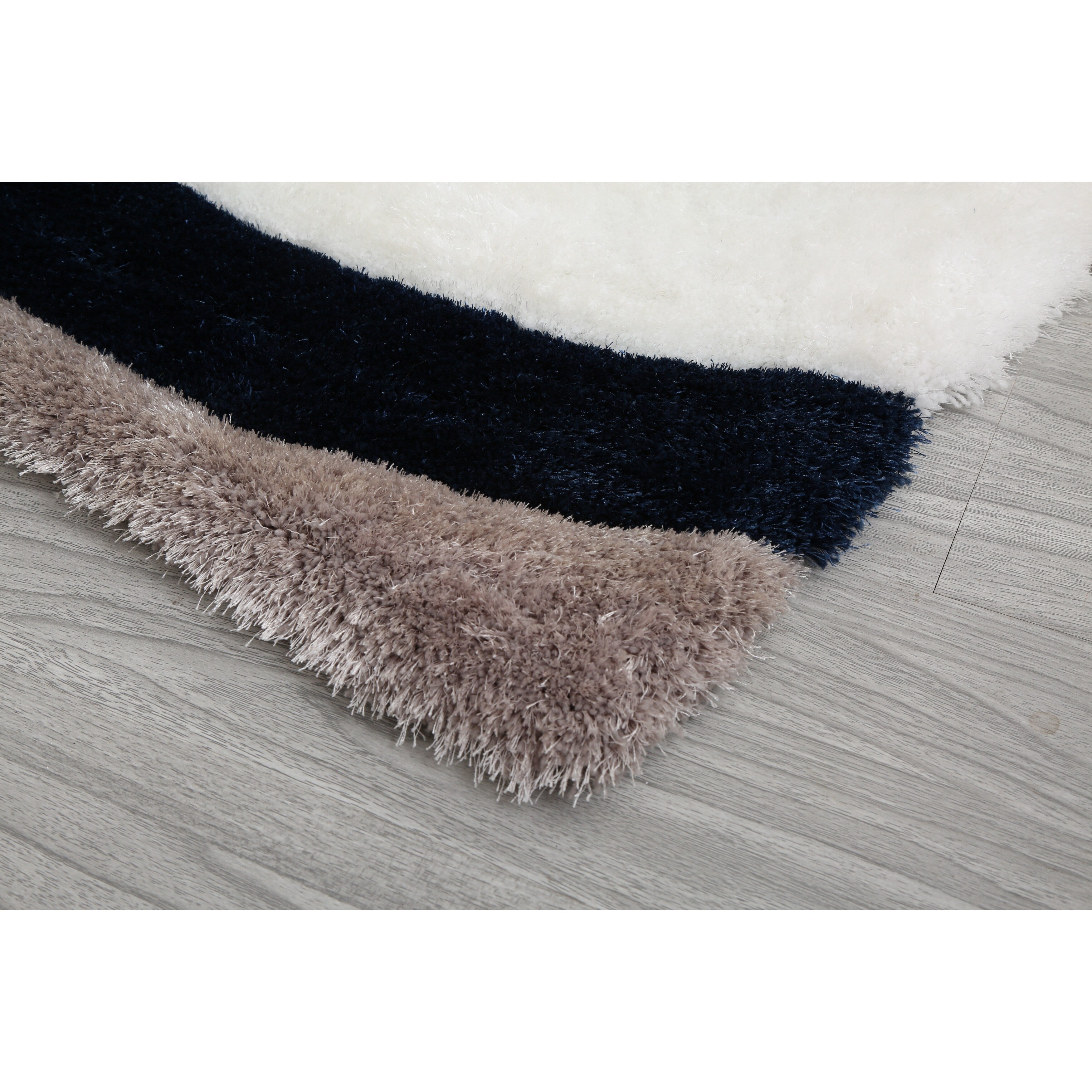 Tapis à poils longs Mateos au design abstrait