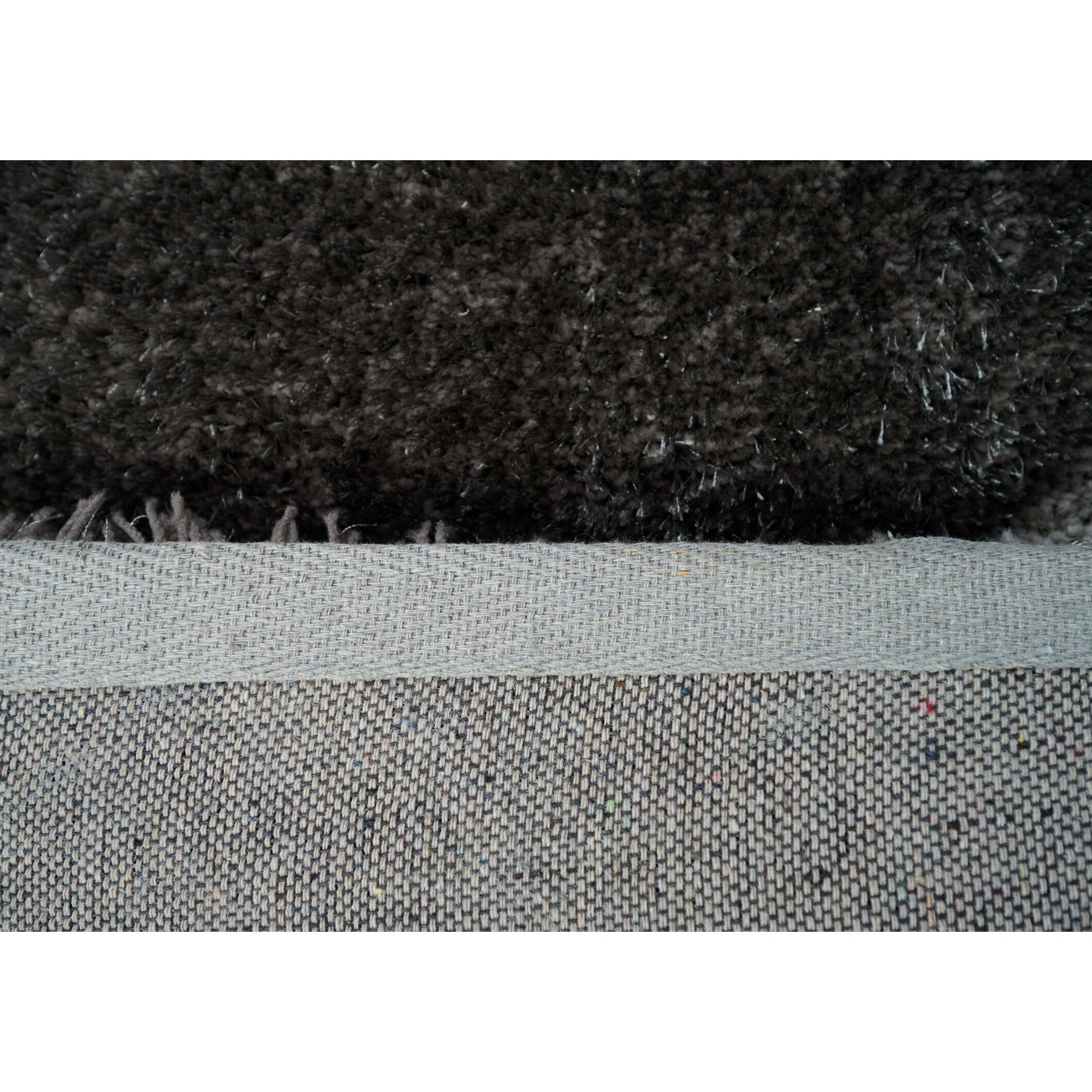 Tapis à poils longs Mateos au design abstrait