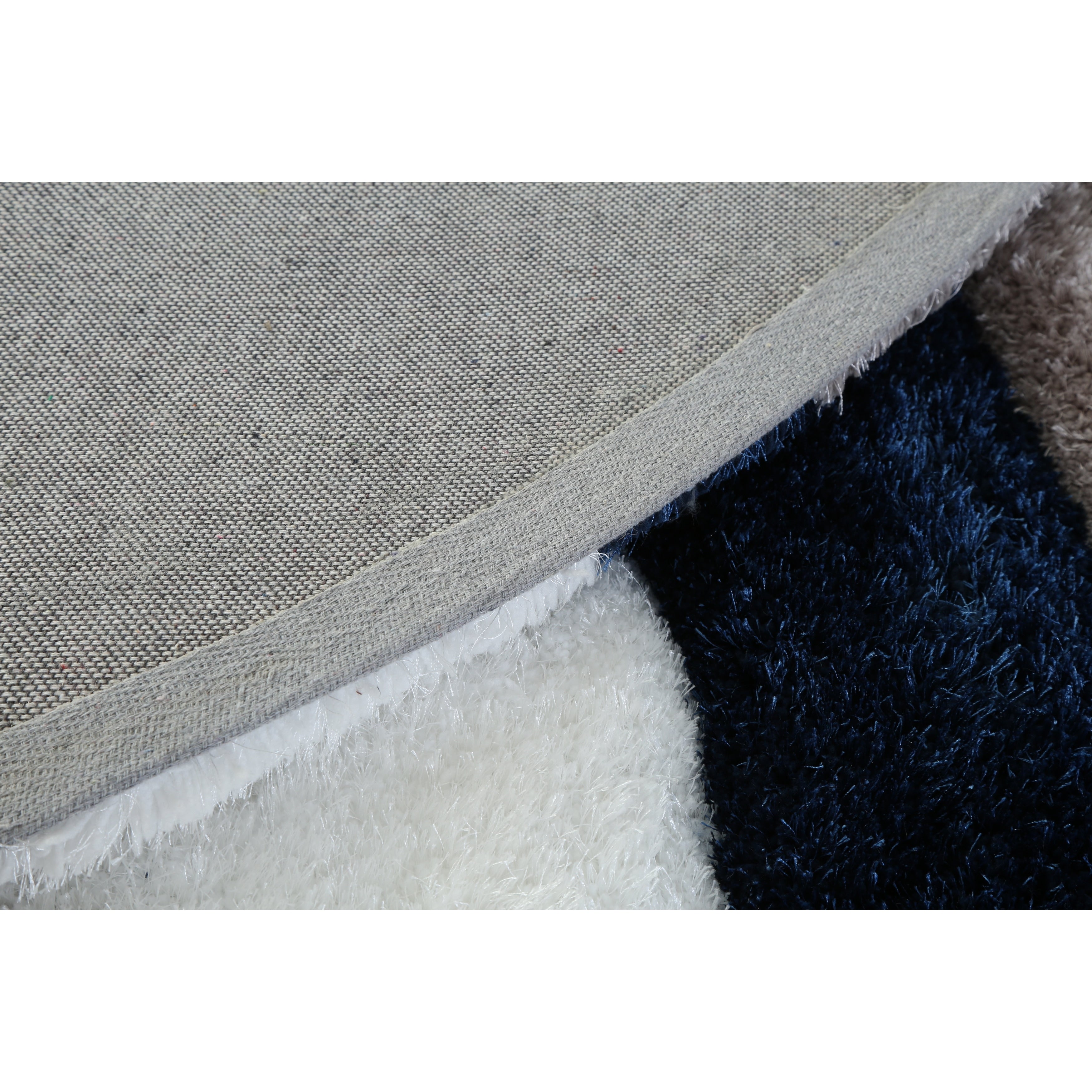 Tapis à poils longs Mateos au design abstrait