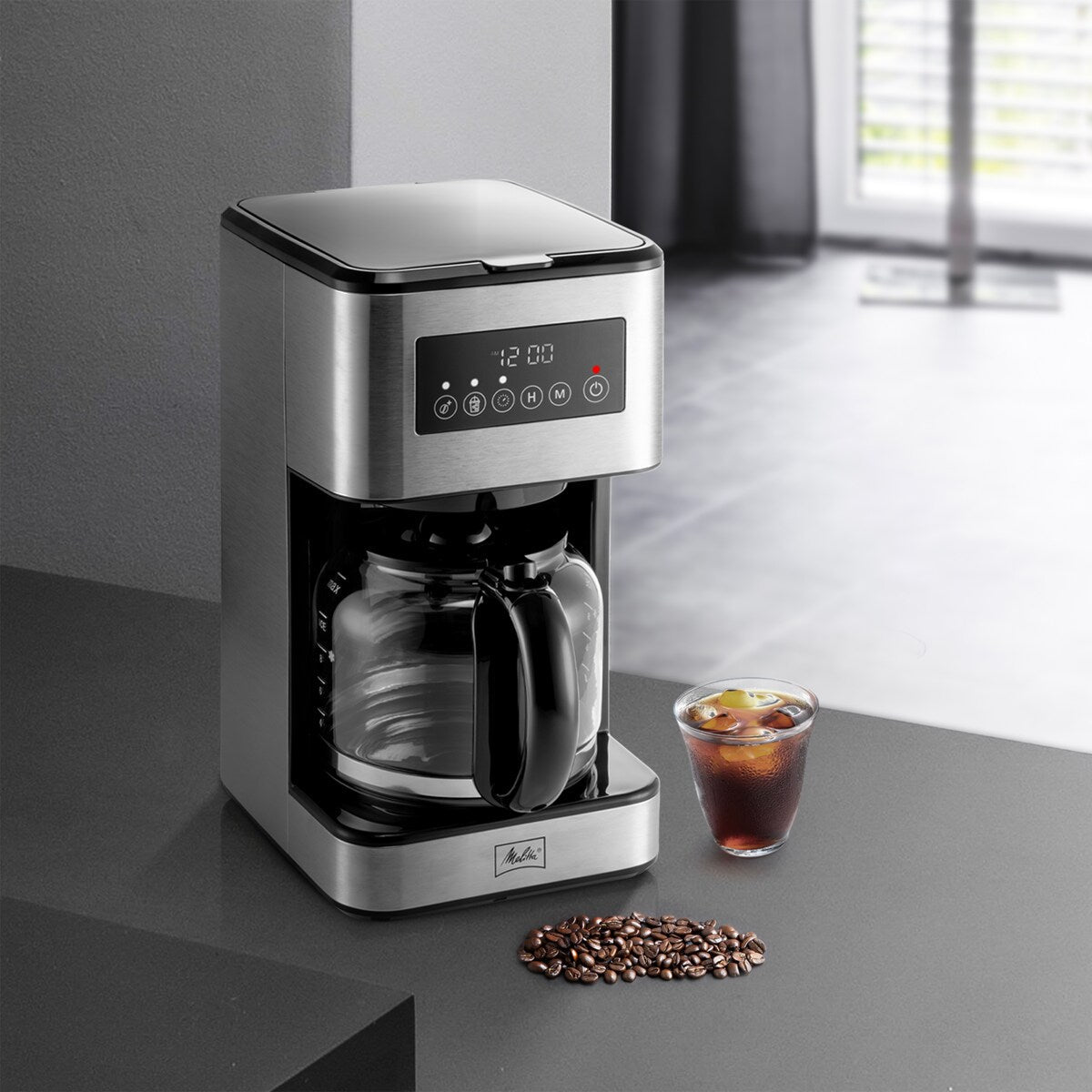 Cafetière filtre Melitta Aroma Tocco Plus 12 tasses, eau chaude et eau glacée, avec carafe en verre et écran tactile