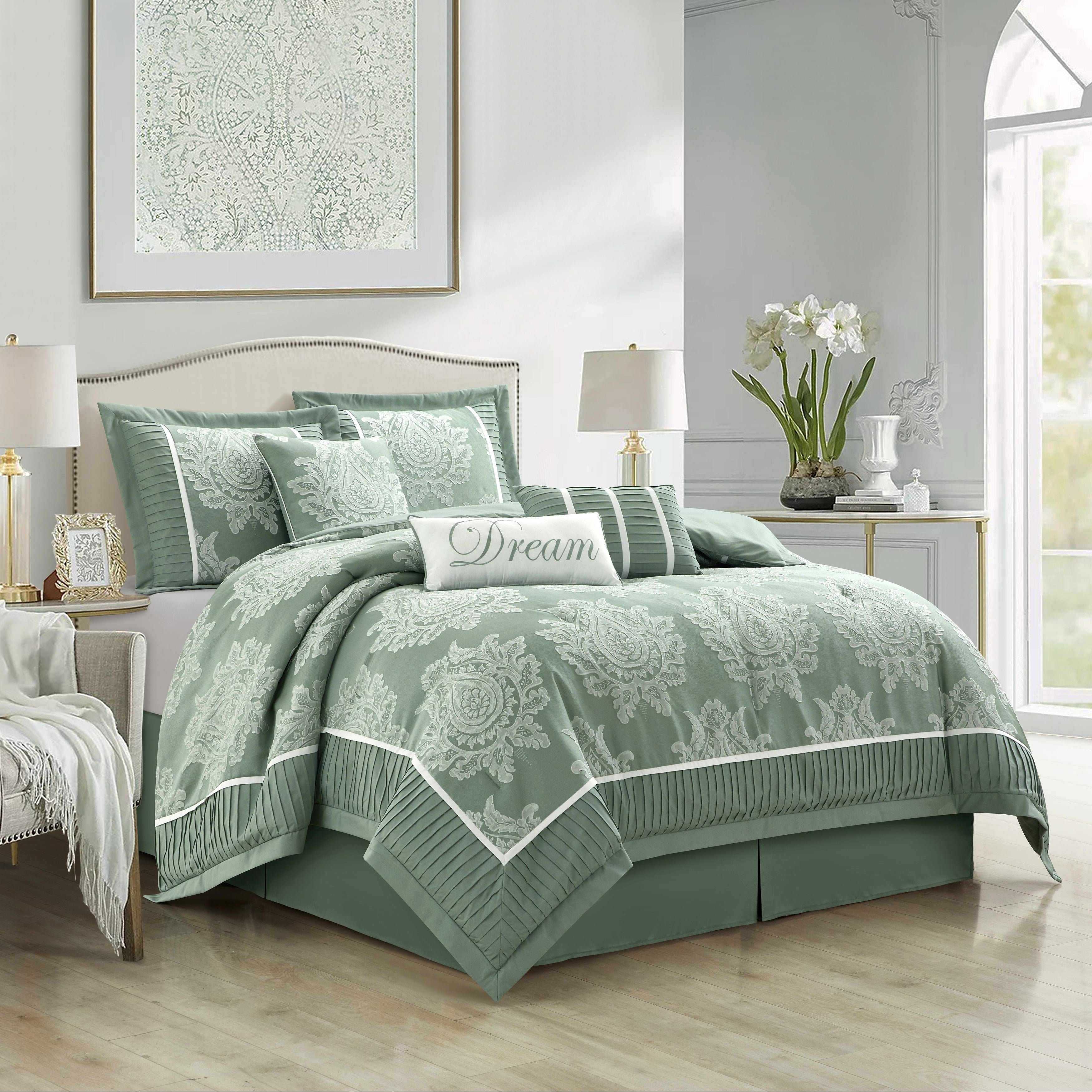Ensemble de couette traditionnelle damassée Nanshing Tiana 7 pièces