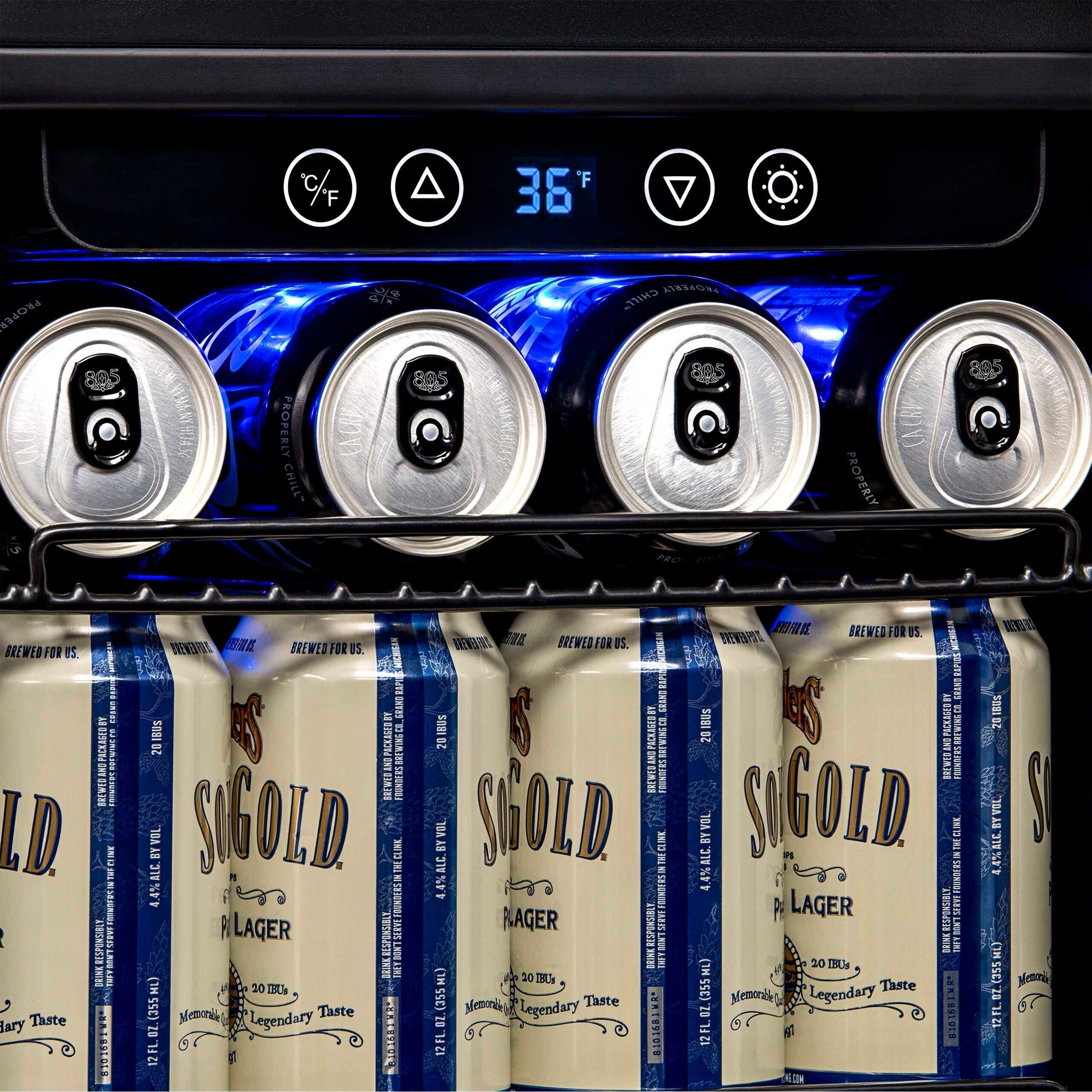 Réfrigérateur à boissons encastré Newair de 15 po, 96 canettes, en acier inoxydable, avec commandes de température et étagères réglables