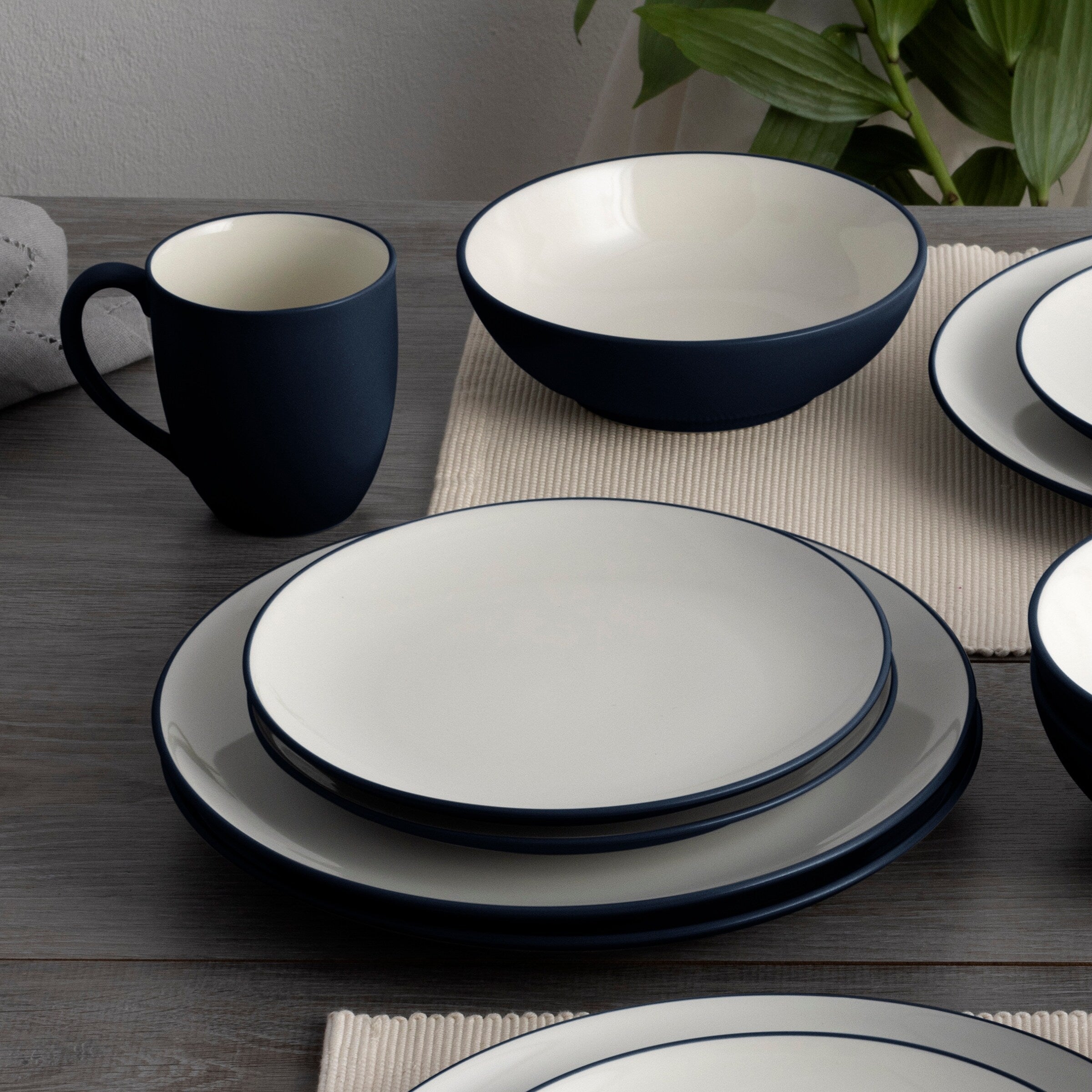 Service de table Noritake Colorwave 16 pièces, service pour 4 personnes