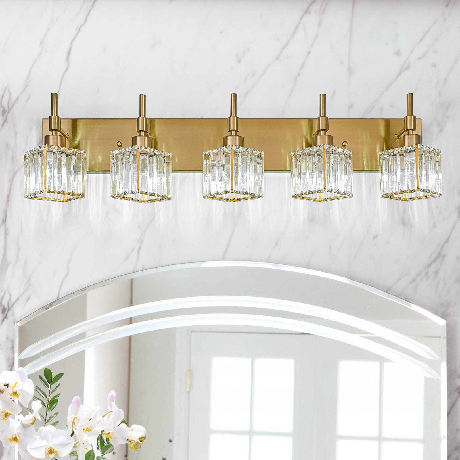 Luminaires de salle de bain en cristal à intensité variable Ora Modern sur miroir Glam Vanity Lights