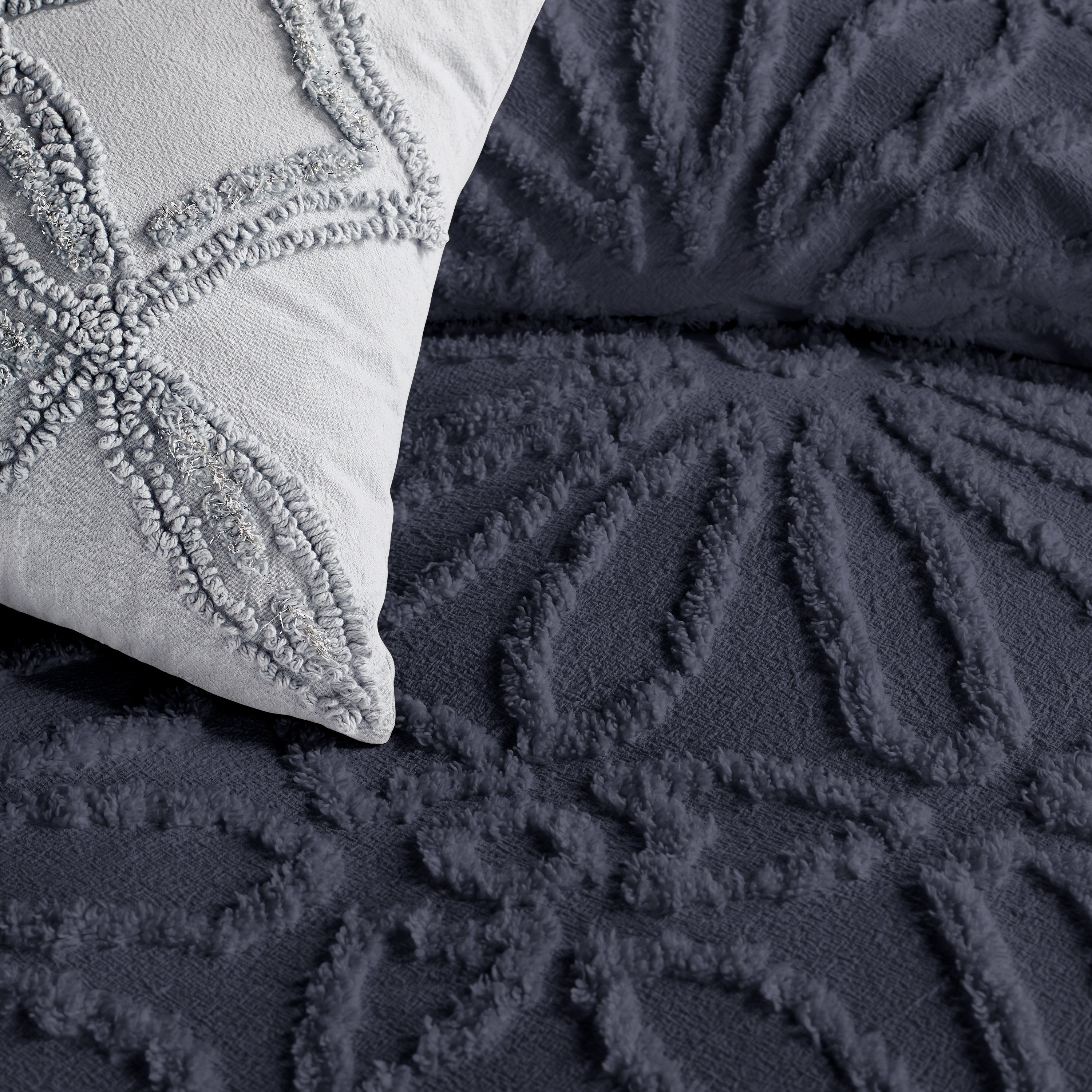 Ensemble de couette Peri Home Chenille Medallion