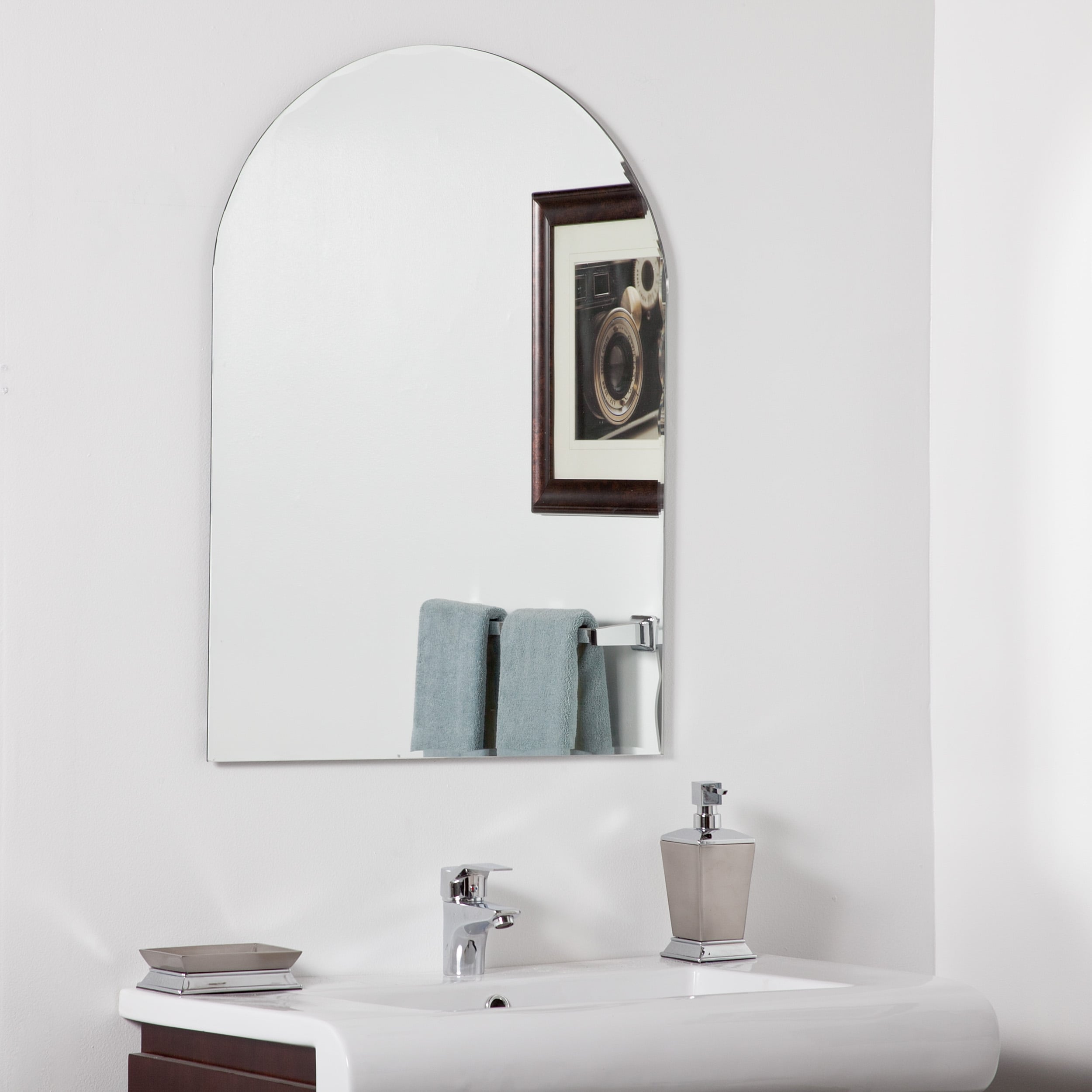 Miroir de salle de bain moderne sans cadre Rita Arch