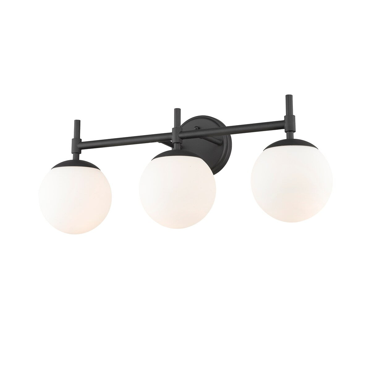 Luminaire de salle de bain à 3 lampes 929 Lighting, disponible en plusieurs finitions et avec abat-jour en verre opale.