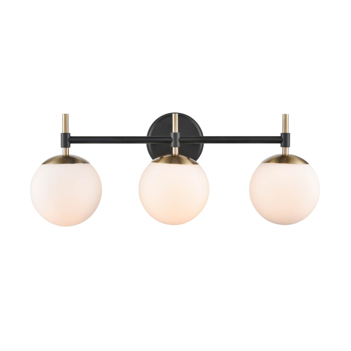 Luminaire de salle de bain à 3 lampes 929 Lighting, disponible en plusieurs finitions et avec abat-jour en verre opale.