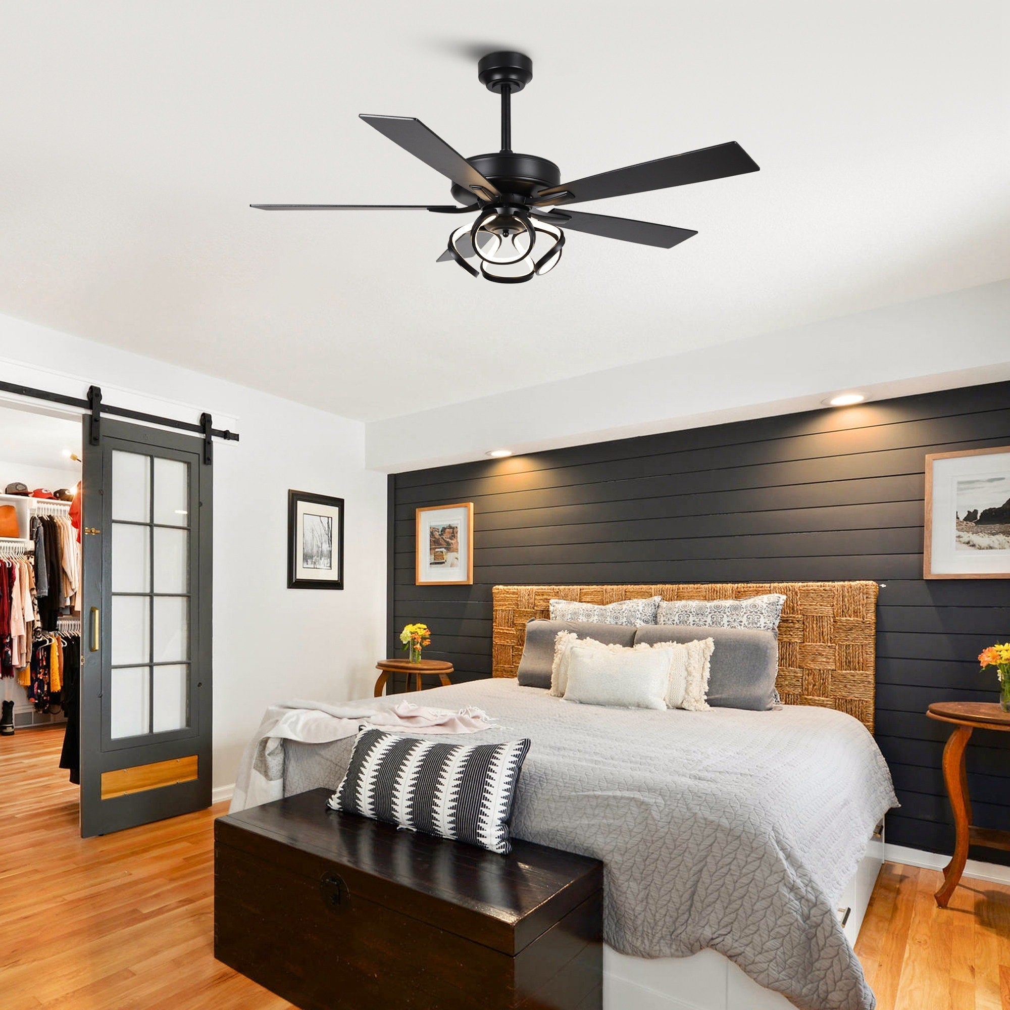 Ventilateur de plafond LED d'intérieur moderne chromé/noir à intensité variable avec lumière et télécommande