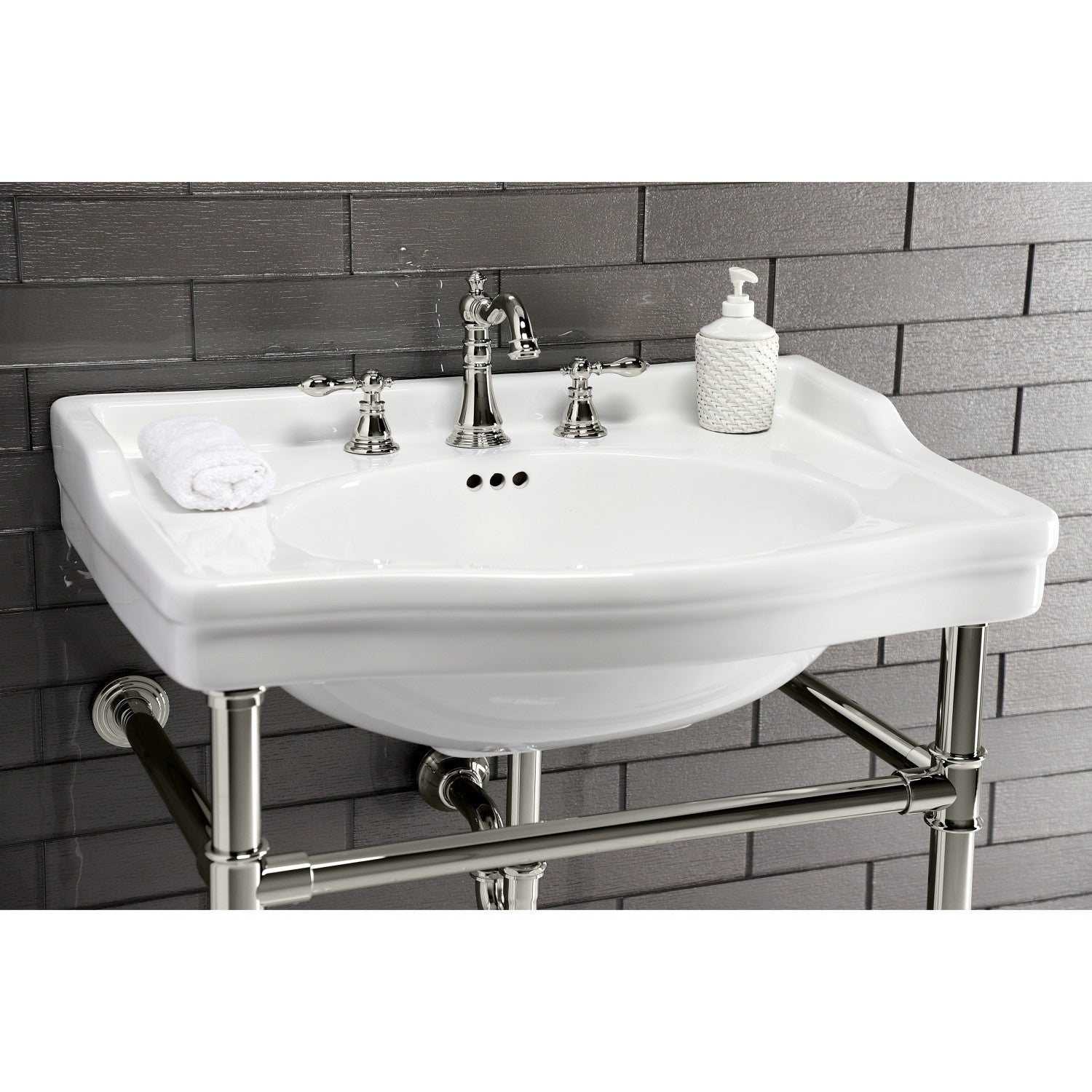 Robinet de salle de bain classique américain à large diffusion