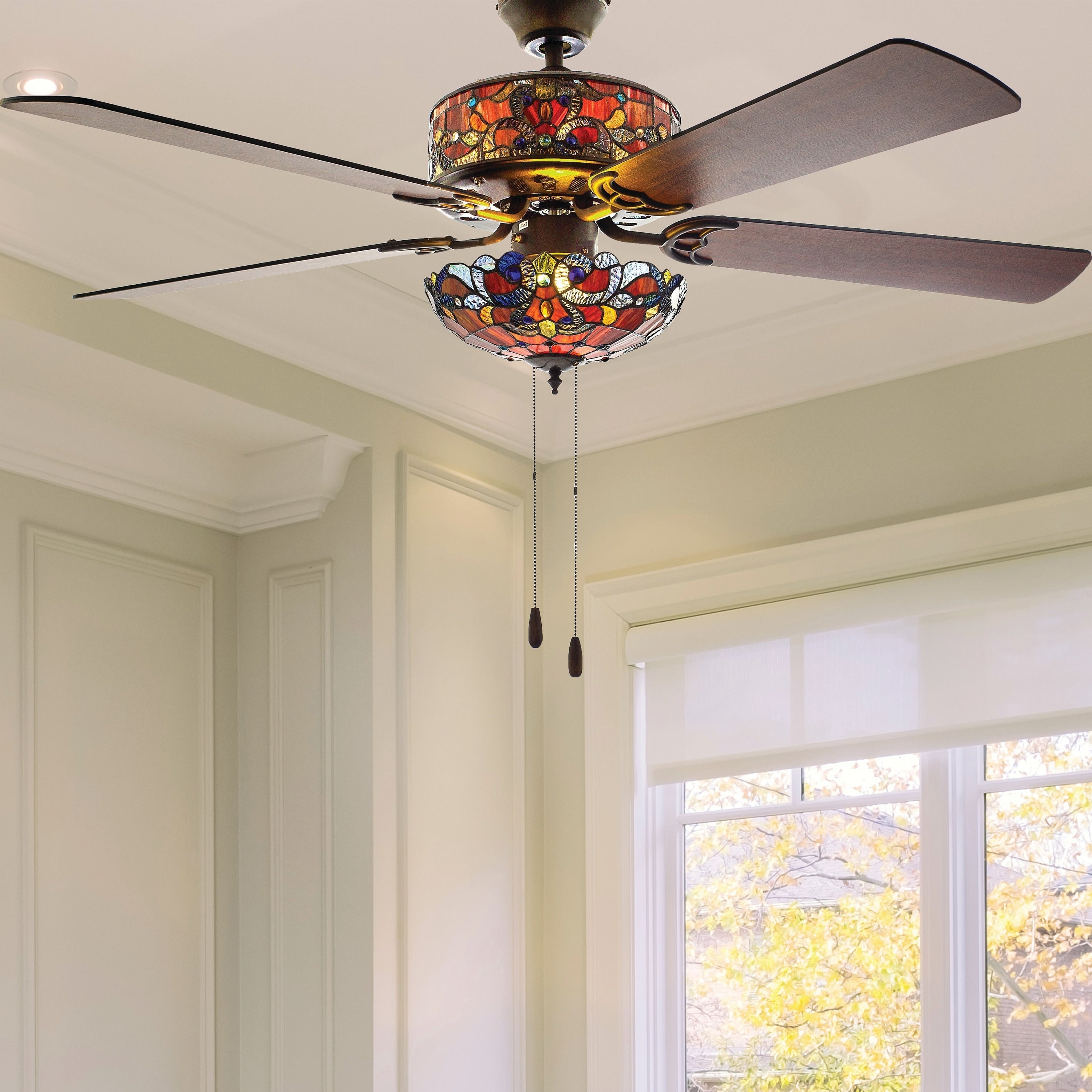 Ventilateur de plafond Magna Carta de style Tiffany Copper Grove Guasipati de 52 pouces - 52L x 52W x 16,5