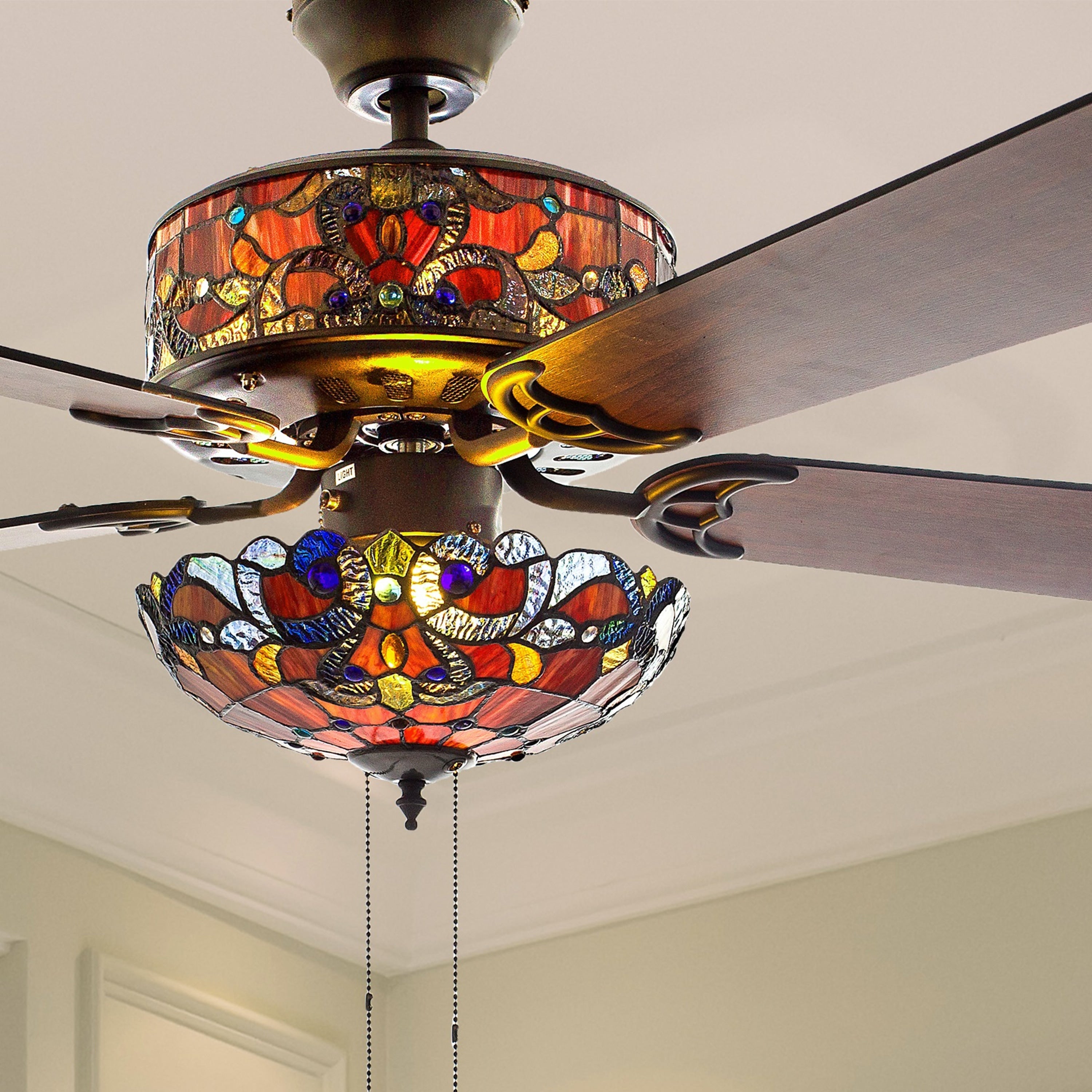 Ventilateur de plafond Magna Carta de style Tiffany Copper Grove Guasipati de 52 pouces - 52L x 52W x 16,5