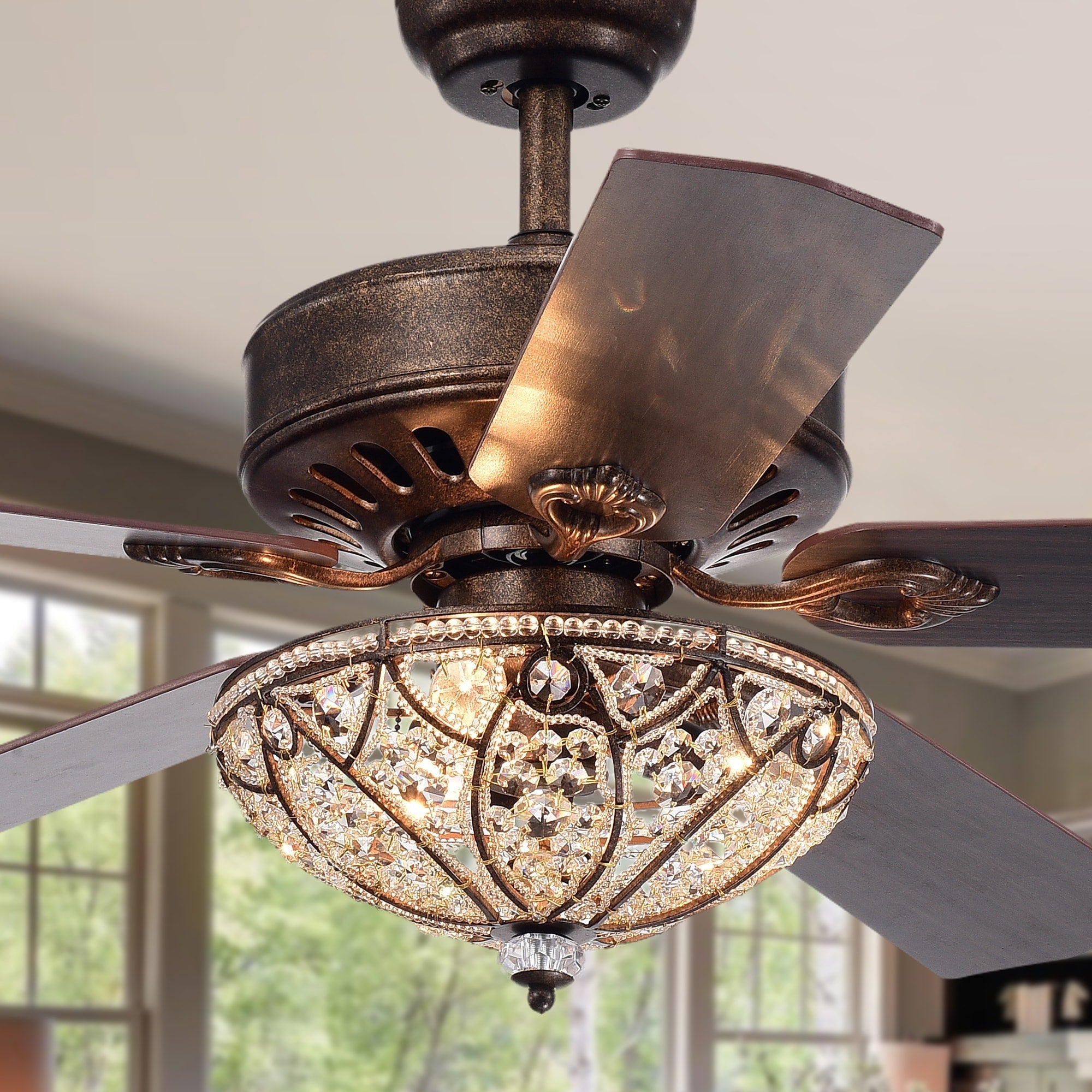 Ventilateur de plafond éclairé à 5 pales en bronze rustique Gliska avec abat-jour en cristal