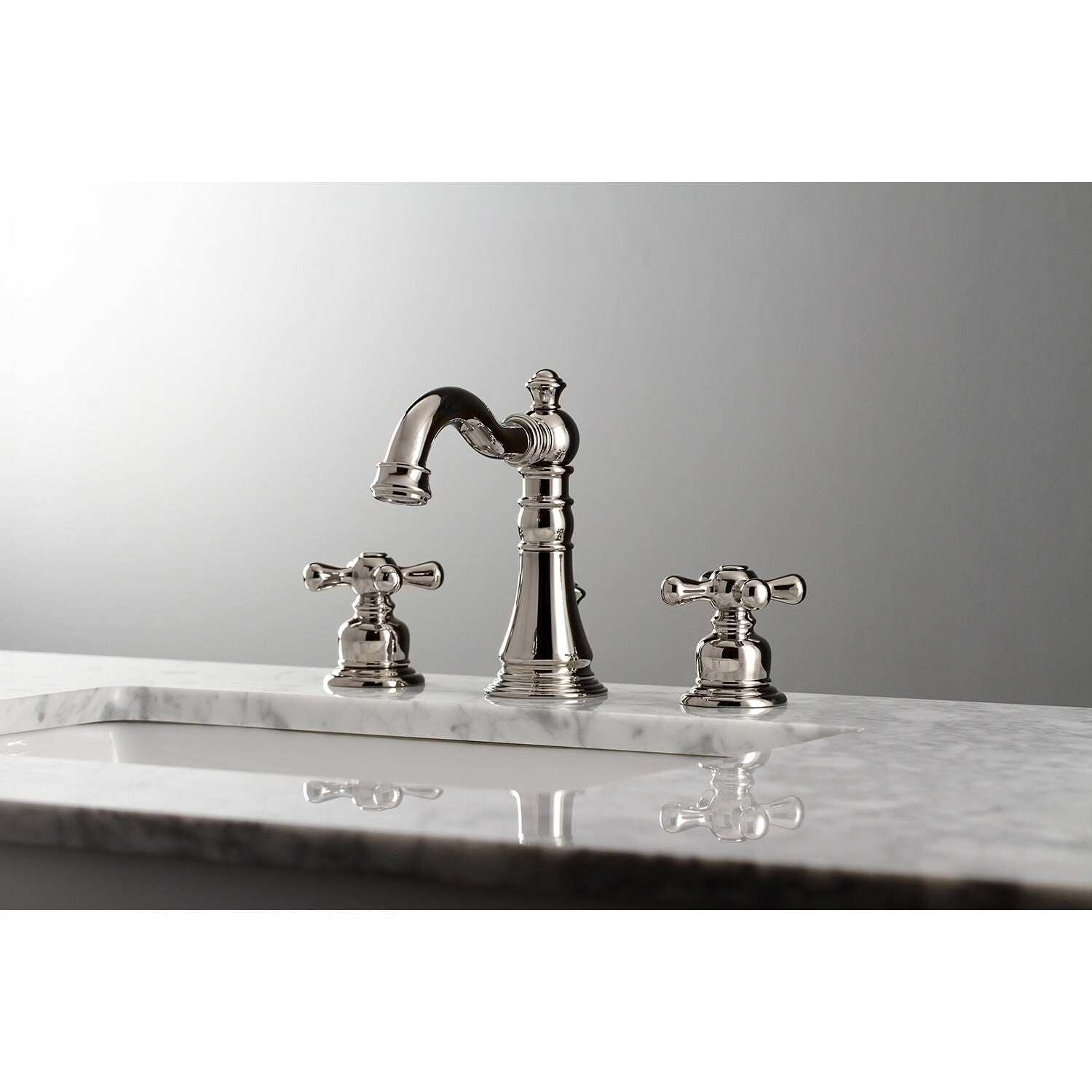 Robinet de salle de bain American Classic 8 po à large entraxe