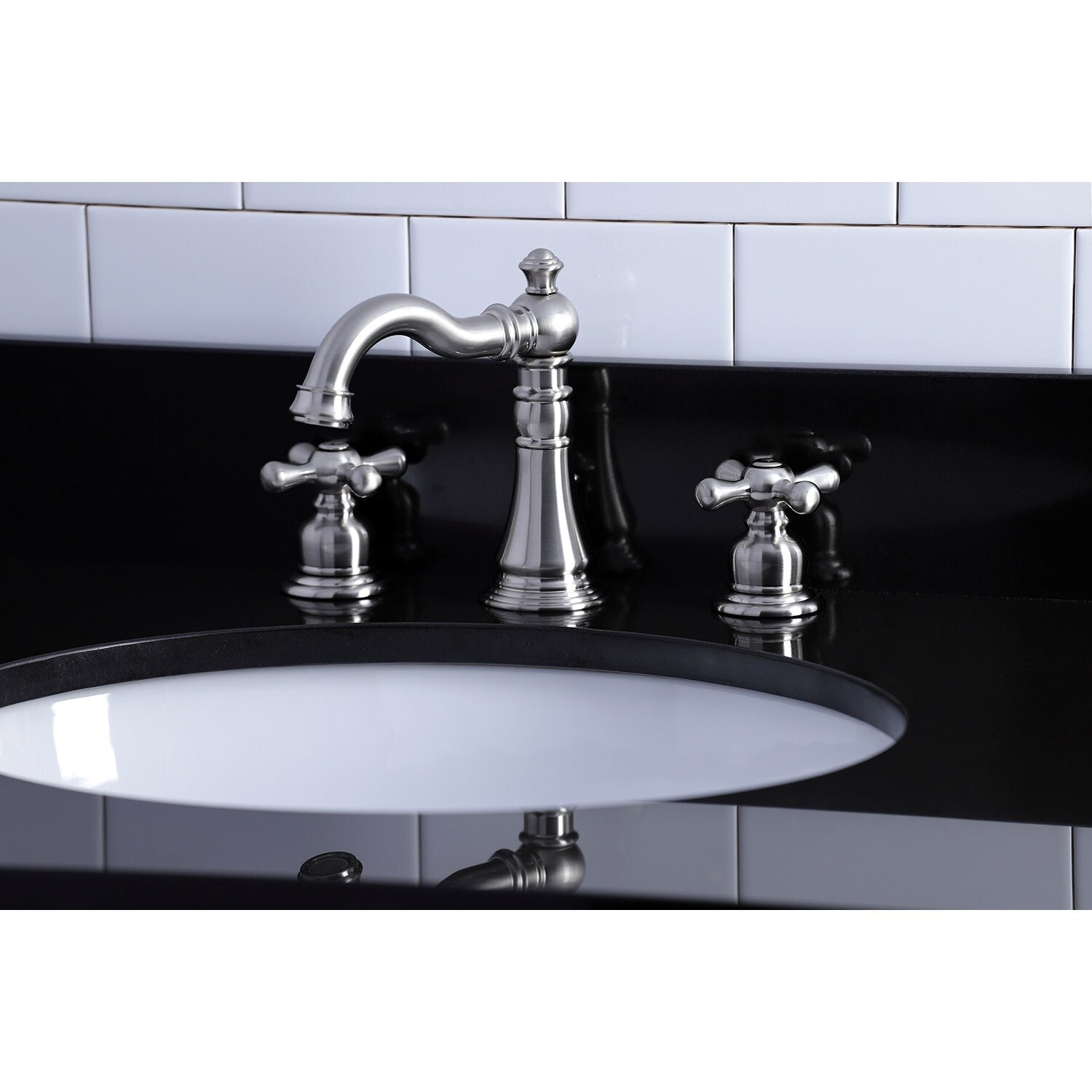 Robinet de salle de bain American Classic 8 po à large entraxe