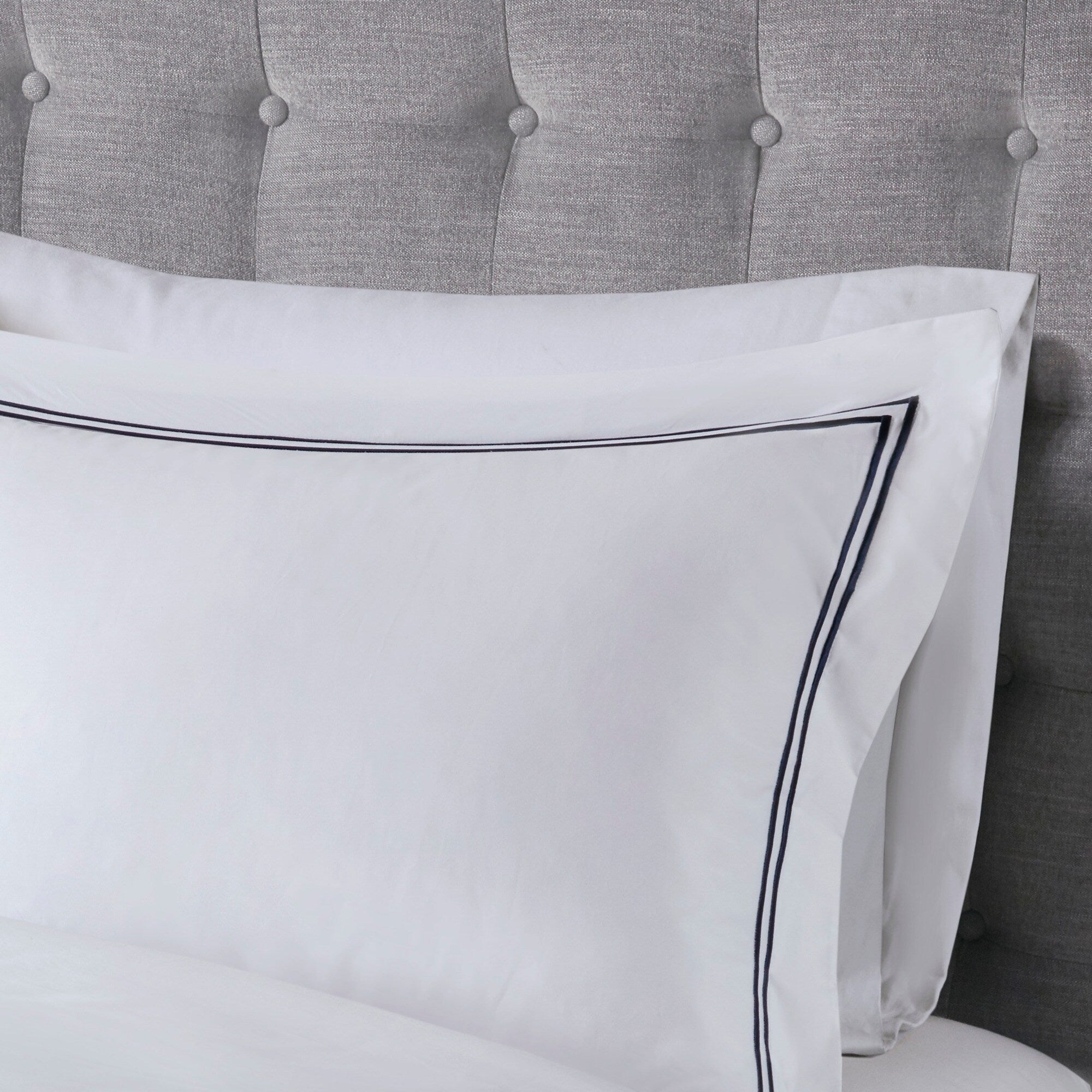 Parure de lit Madison Park Signature 500 fils au pouce carré, 100 % satin de coton brodé, collection de luxe