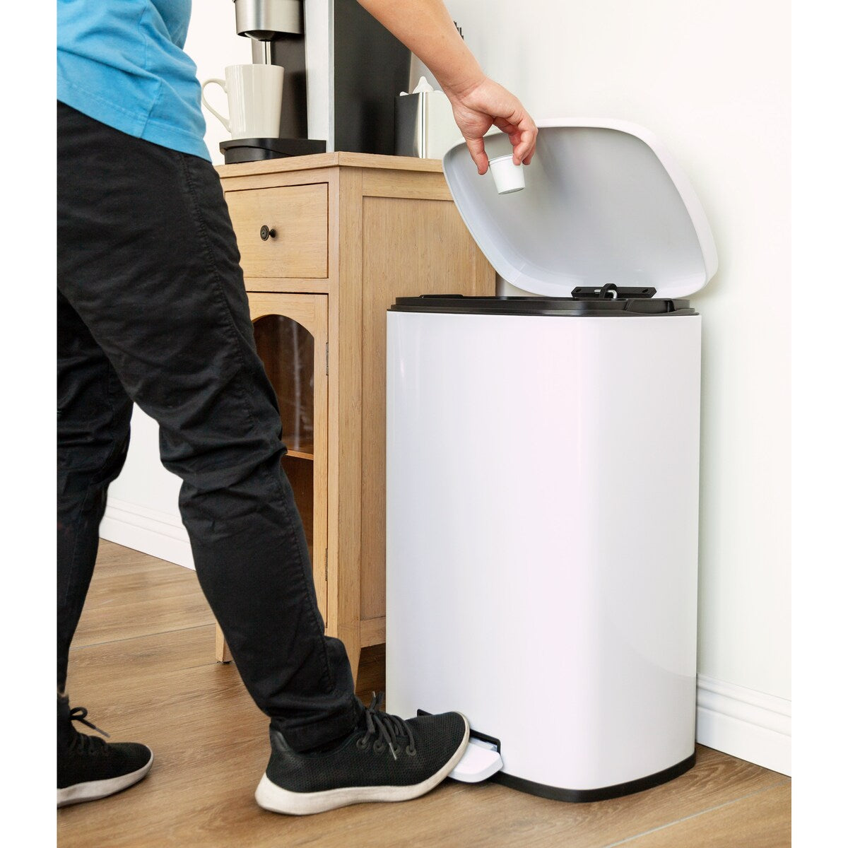 Poubelles rectangulaires Qualiazero de 13,2 gallons et deux de 1,3 gallon à pédale - Ensemble familial